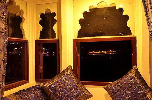 Hotel Sargam Sadan Udaipur Exterior photo